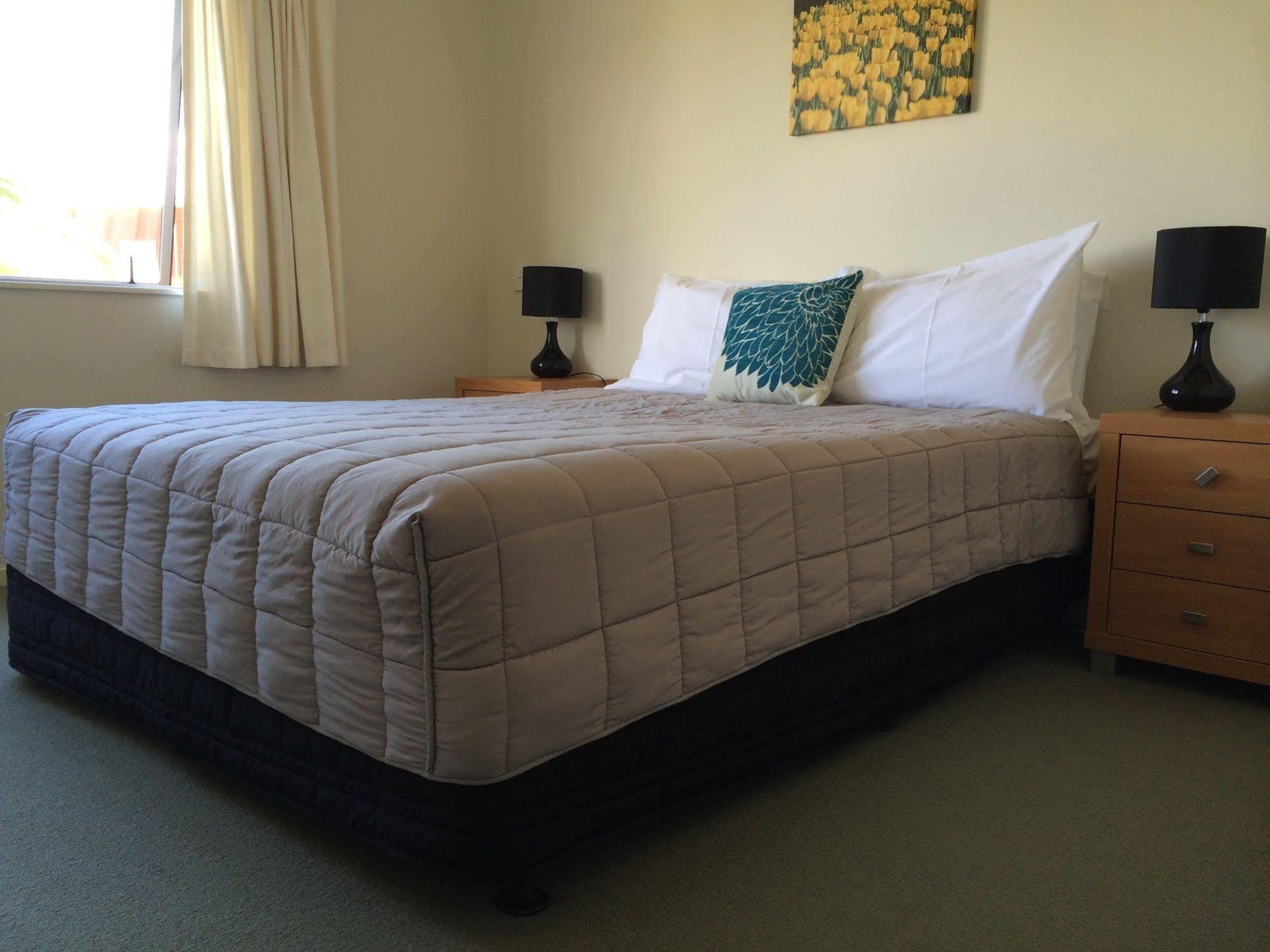 Beachside Resort Motel Whitianga Extérieur photo