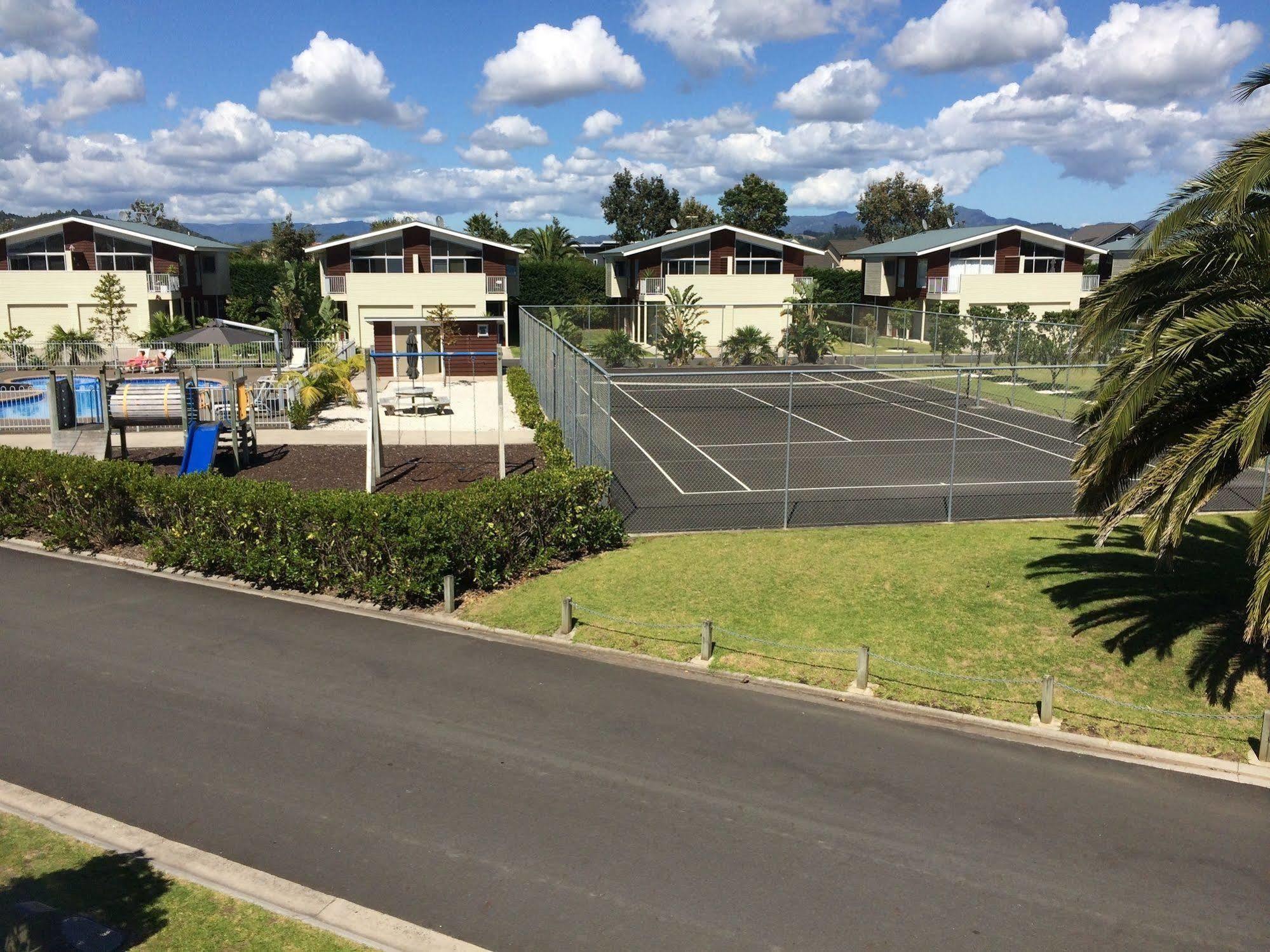 Beachside Resort Motel Whitianga Extérieur photo